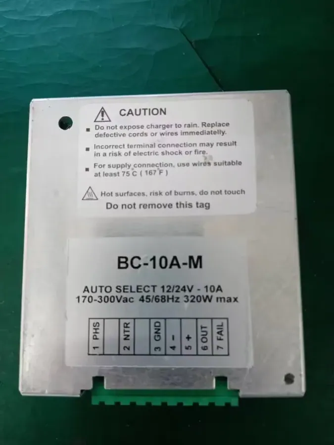 Datakom Charger BC-10A-M