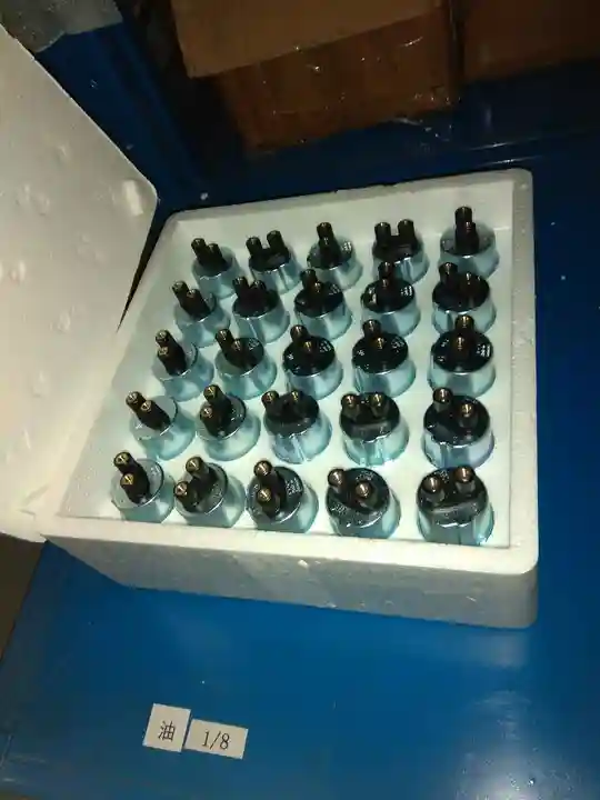 VDO Oil Pressure Sensor 1/8